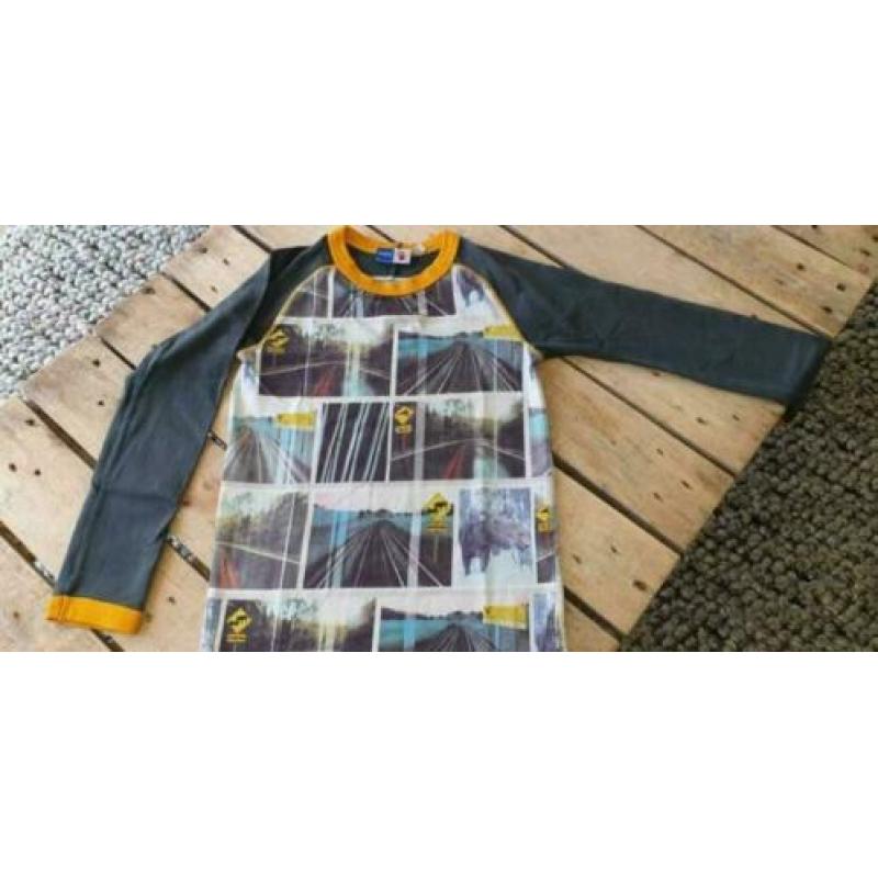 Molo shirt maat 128 in goede staat!