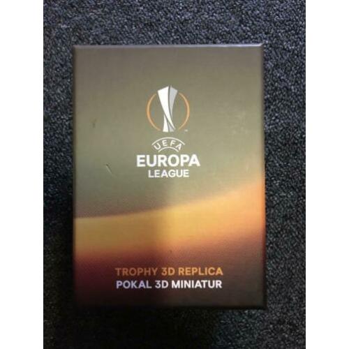 Replica UEFA Cup 100mm hoog oa Feyenoord