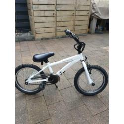 16 inch crossfietsje/bmx