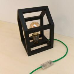 Houten tafellamp huis frame