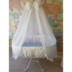 Mooie wieg met stalen frame Conchitta