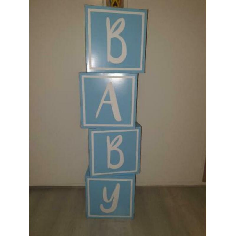 Stapelblokken "BABY" Babyshower/Gender reveal party
