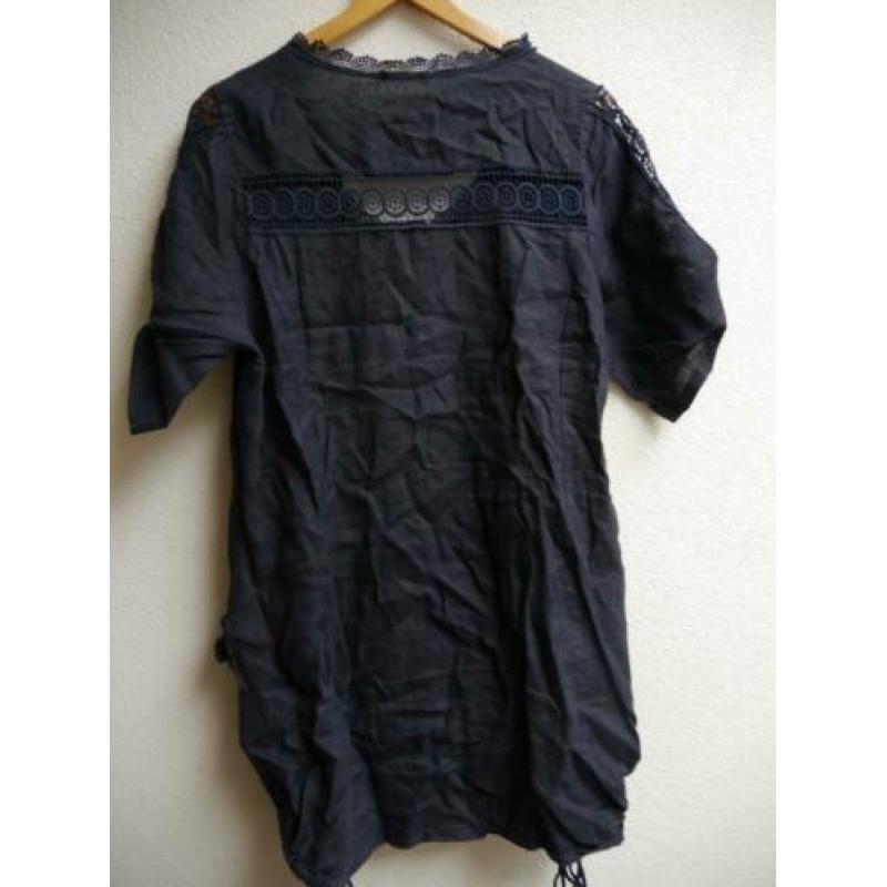 Linnen jurk blauw o/o 52 cm L 86 cm maat L?