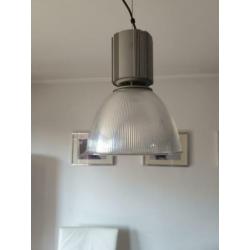 orginele industriele lampen met doorzichtige beschremkap