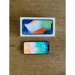 iPhone X 64