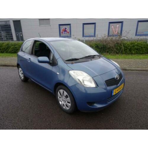 Toyota Yaris 1.3 VVTi Terra (bj 2007)