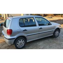 Volkswagen Polo 1.4 44KW 2000 Grijs