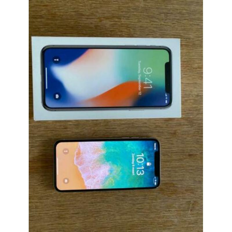 iPhone X 64