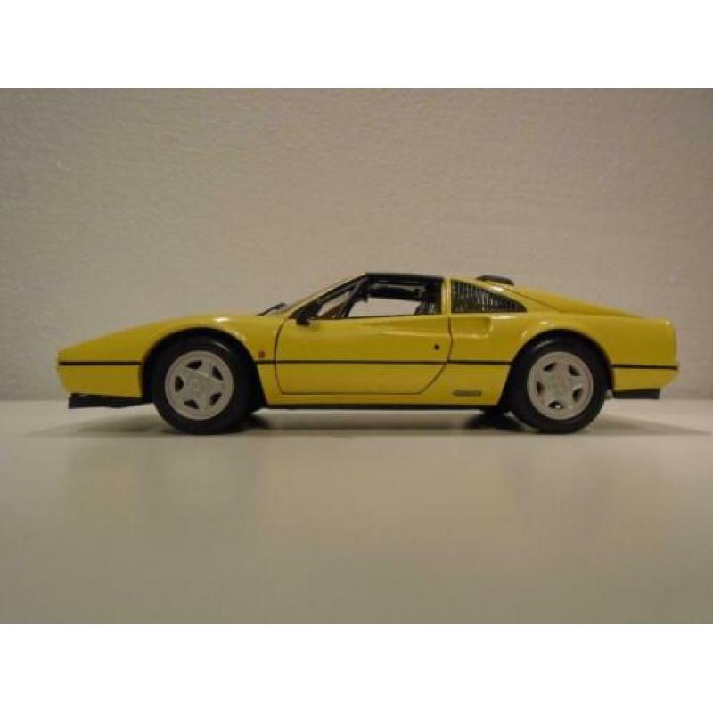 Ferrari 328 GTS 1:18 Anson