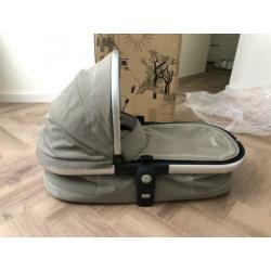 joolz day earth reiswieg elephant grey kinderwagen