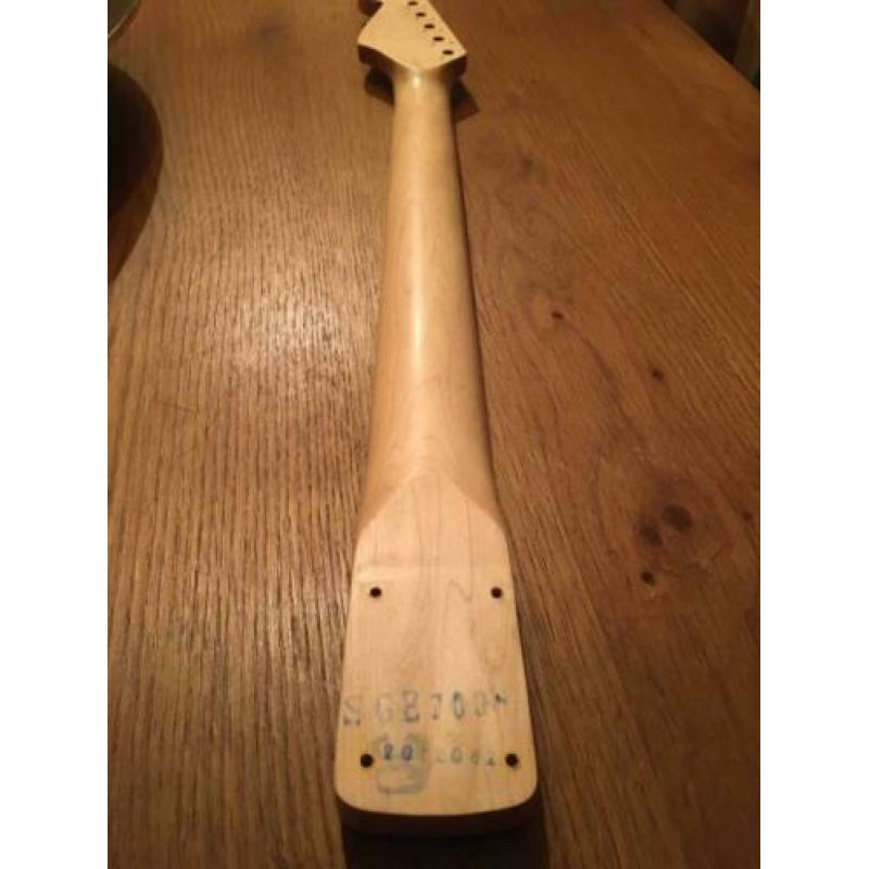 Squier Fender Stratocaster gitaarhals neck gitaar hals strat