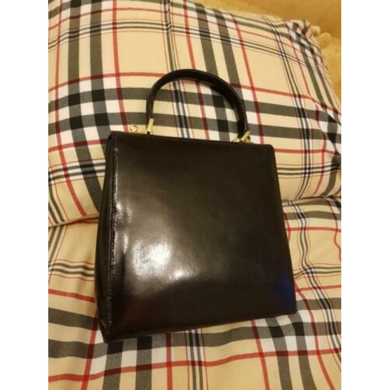 Astor handtas in hoogglans zwart leer Italië Venetië