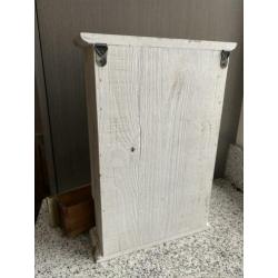 Hangkastje wit brocante