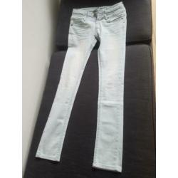 Circle of trust jeans mt 27 lichtblauw spijkerbroek