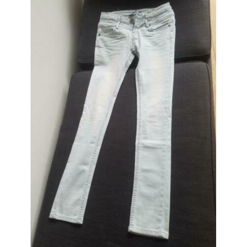 Circle of trust jeans mt 27 lichtblauw spijkerbroek