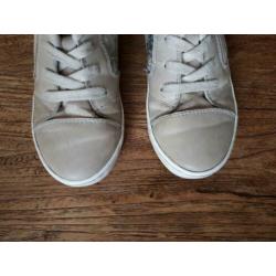 Geox sneakers maat 32