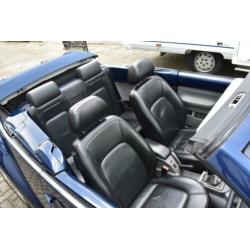 Volkswagen New Beetle Cabriolet 2.0 Highline STOELVERWARMING