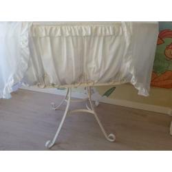 Mooie wieg met stalen frame Conchitta