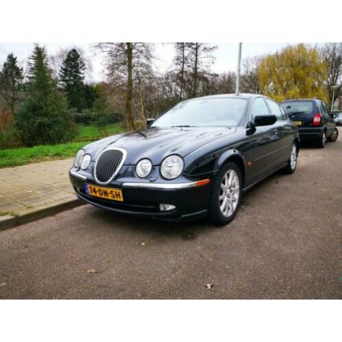 Jaguar S-Type 4.0 V8 AUT 1999 Zwart