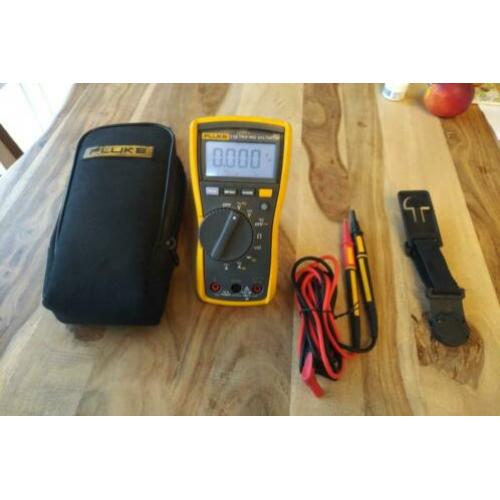 Fluke 115 TRMS (AC/DC, Ampère).
