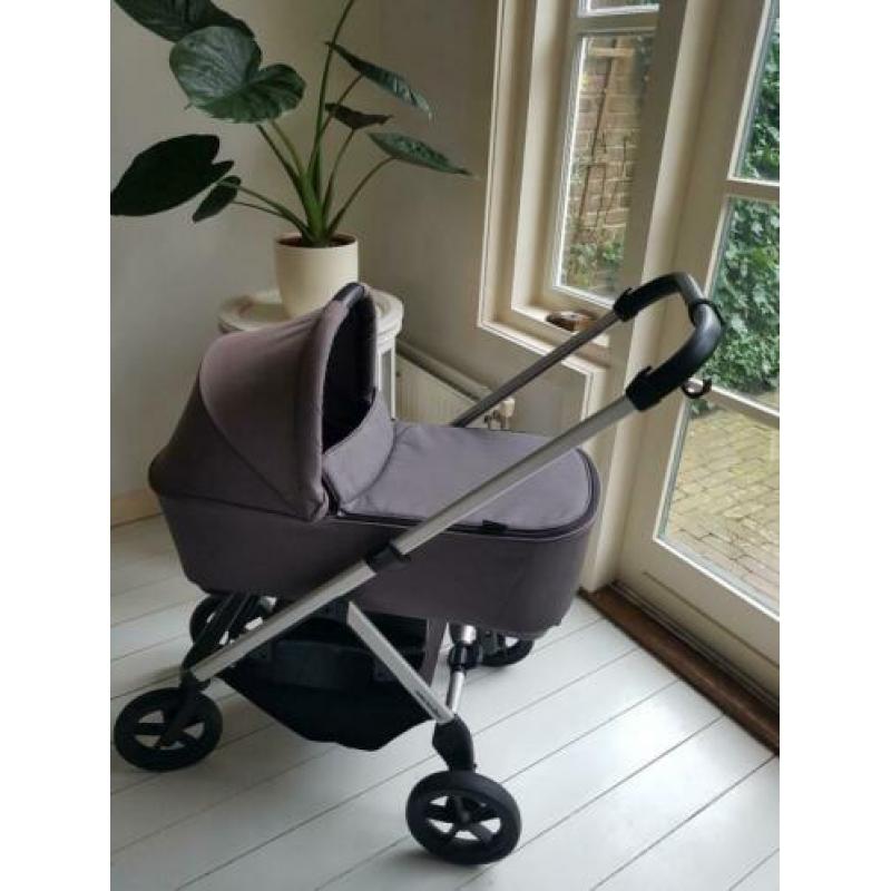 Nette Easywalker Mosey combiwagen grijs (reiswieg & buggy)