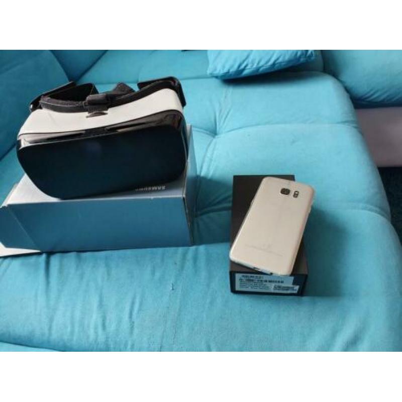 Samsung Gear VR en een Galaxy s7 edge zo goed als nieuw