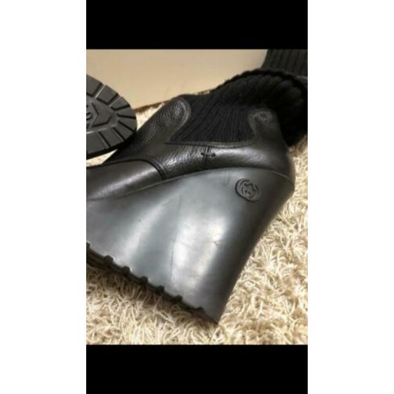 Gucci sleehak laarzen nieuw gyvenchi sneakers