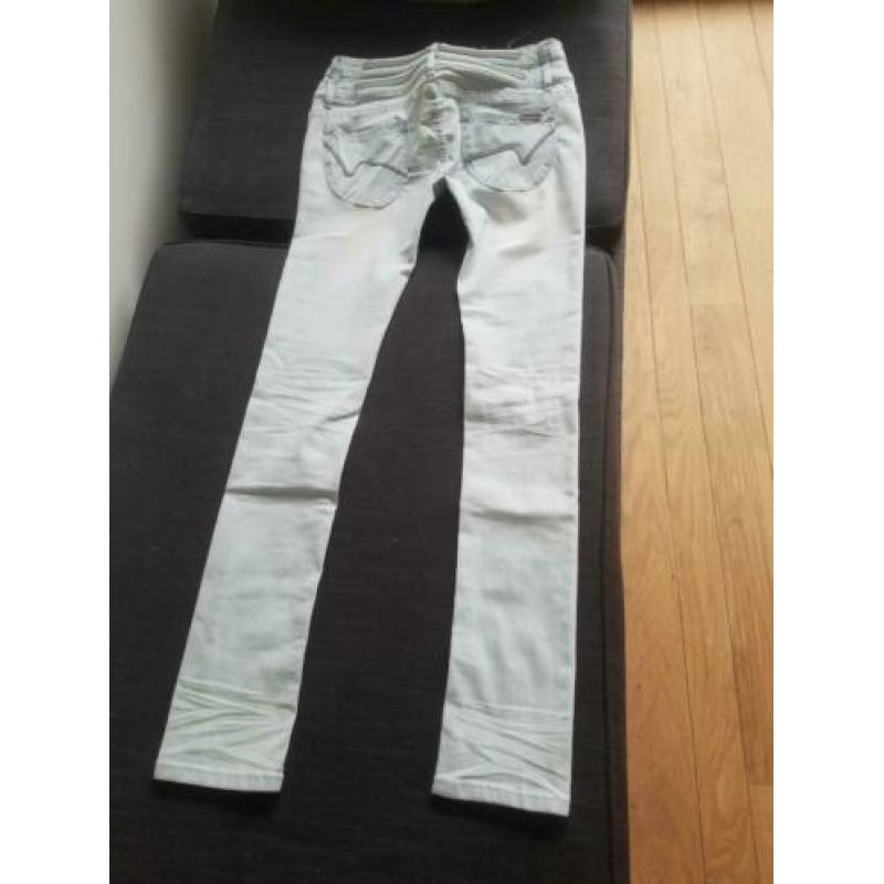 Circle of trust jeans mt 27 lichtblauw spijkerbroek