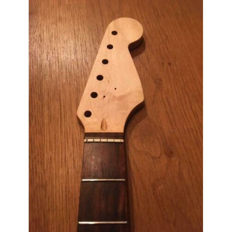Squier Fender Stratocaster gitaarhals neck gitaar hals strat