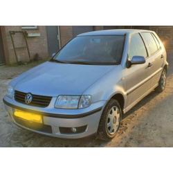 Volkswagen Polo 1.4 44KW 2000 Grijs