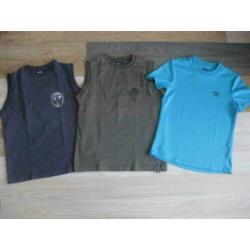 2 zomerhemden Villa Happ, 1 shirt Umbro maat 140. Set € 3,50