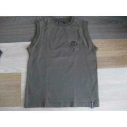 2 zomerhemden Villa Happ, 1 shirt Umbro maat 140. Set € 3,50