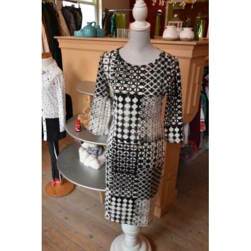 Stretchjurk Cadadia maat 38