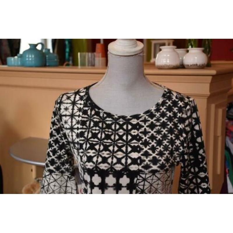 Stretchjurk Cadadia maat 38