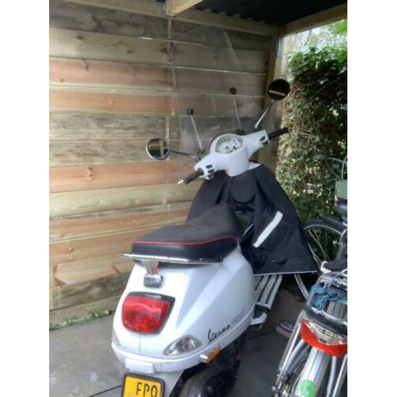 vespa lx 50 4 takt geel kenteken 2008