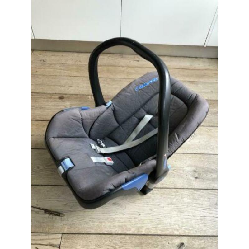 Maxi Cosi met accessoires