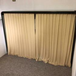 N , ouderwetse opklapbed ,met stalen frame