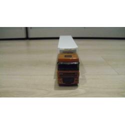 Te koop mooie lion toys daf 95 xf ola magnum schaal 1:50