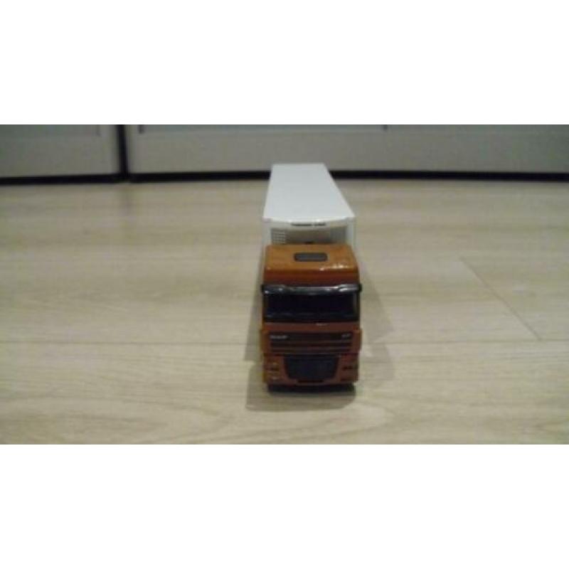 Te koop mooie lion toys daf 95 xf ola magnum schaal 1:50
