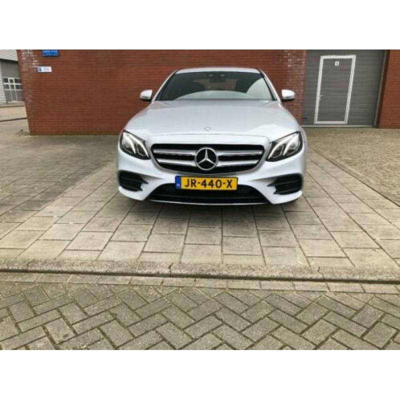 Mercedes E-Klasse E200 AUT 2016 Grijs amg widescreen