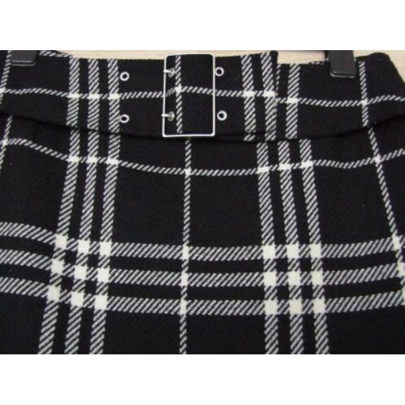 Marc Aurel Rok Maat 40/42 Zwart/wit 66% wol & Riem Top Staat