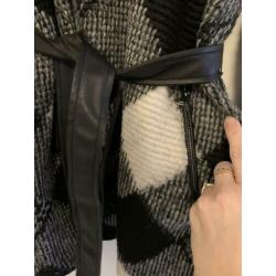 Dik gaaf vest met riem leder leer look maat 38/40 nieuw