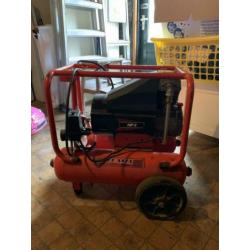 Dari compressor 40L professional