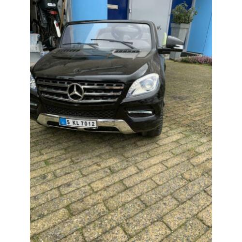 Electrische kinderauto Mercedes