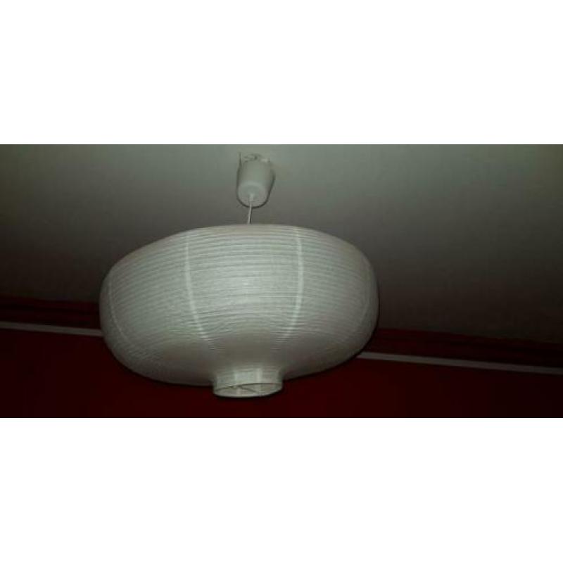 Witte ronde lamp