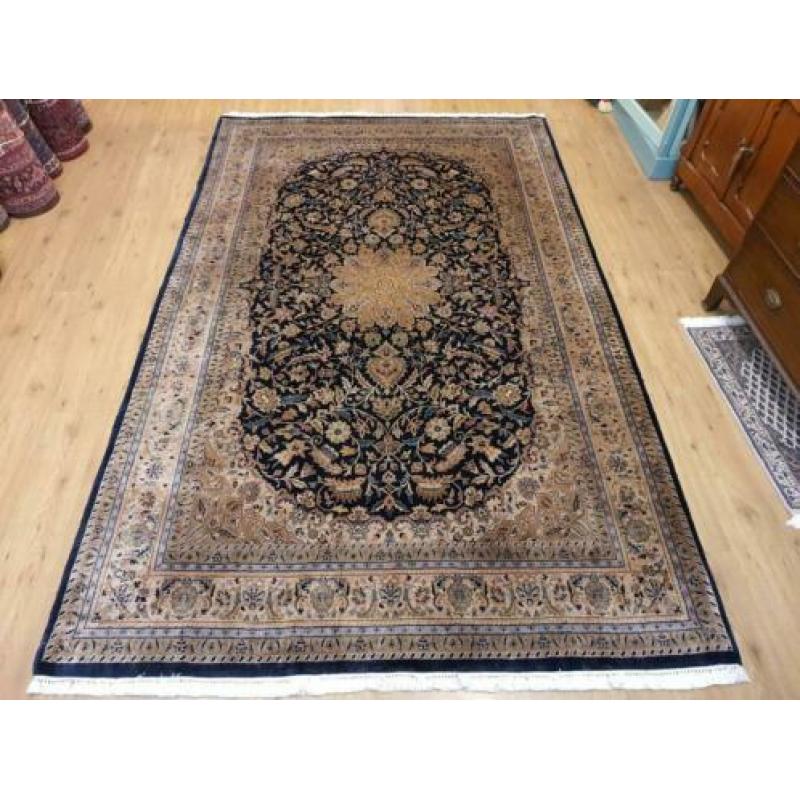 Vintage handgeknoopt perzisch tapijt 323x198