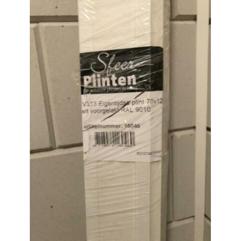 Muurplint vochtwerende mdf