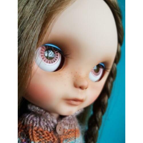 Blythe ebl custom