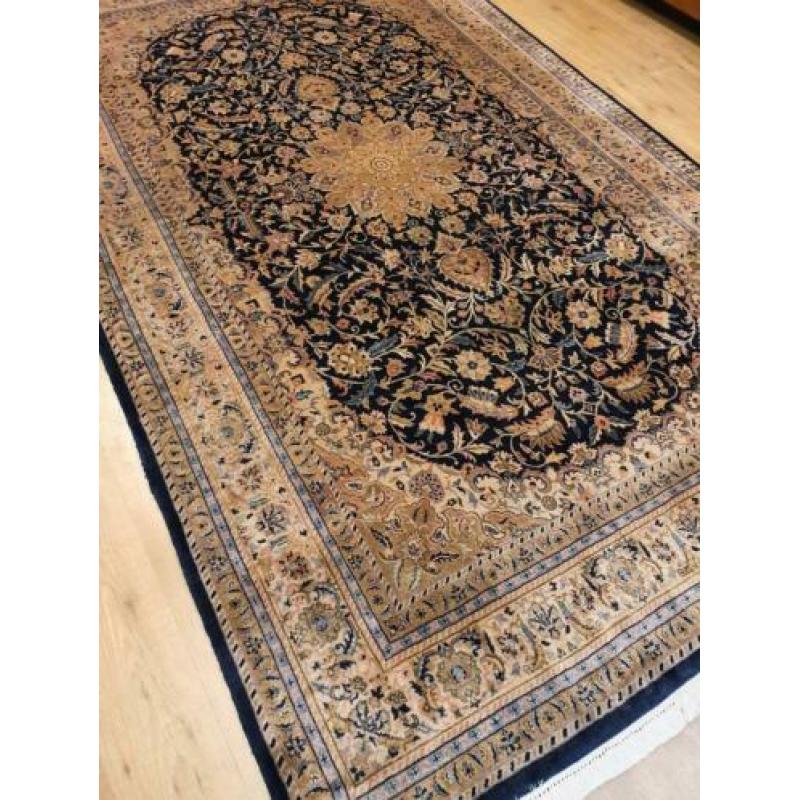 Vintage handgeknoopt perzisch tapijt 323x198