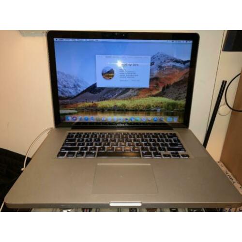 Super nette 15" Macbook Pro i5 early 2010 met 500Gb SSD.